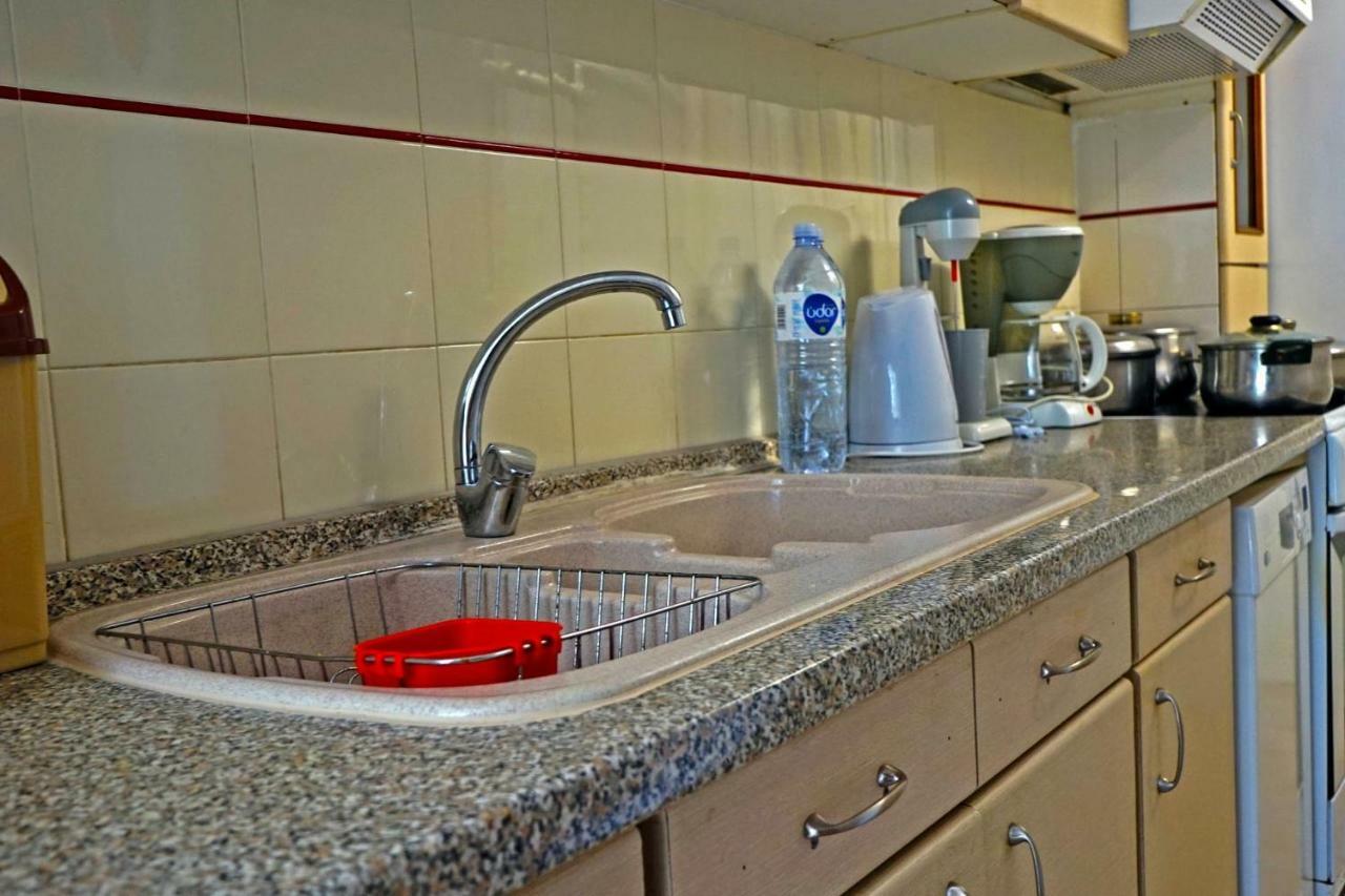 Villa Fofo - Beautiful Sea Front Villa With 650M2 Garden Nea Kallikrateia Bagian luar foto